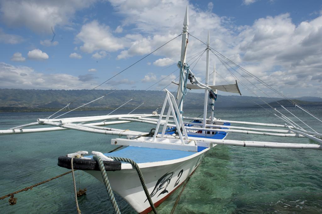 Sampaguita Resort Moalboal Bagian luar foto